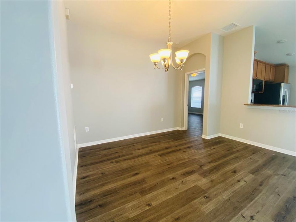 Active With Contract: $329,900 (4 beds, 2 baths, 1776 Square Feet)