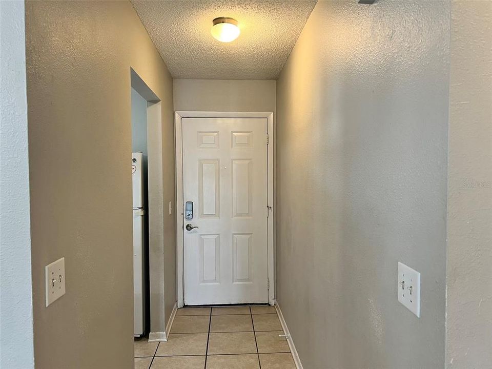 For Rent: $1,500 (2 beds, 2 baths, 864 Square Feet)