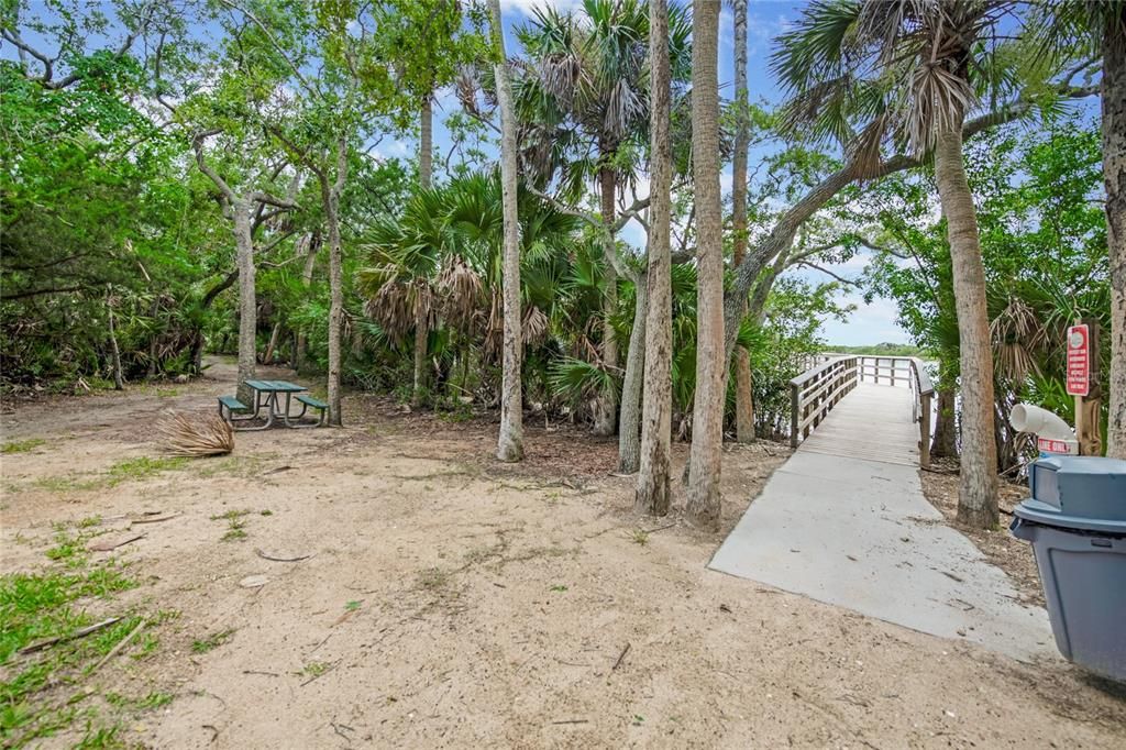 Entrance to the Fishing Pier at Seabridge Riverfront Park