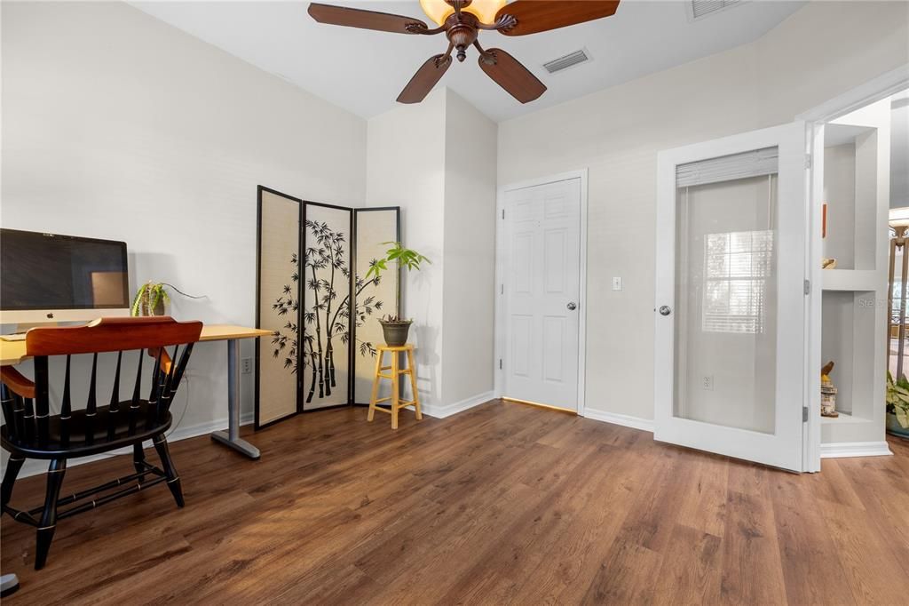 Active With Contract: $449,900 (4 beds, 2 baths, 2512 Square Feet)