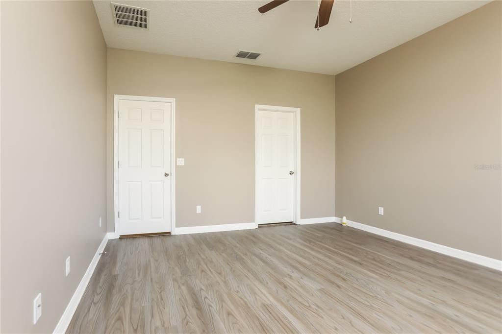 For Rent: $1,825 (3 beds, 2 baths, 1489 Square Feet)