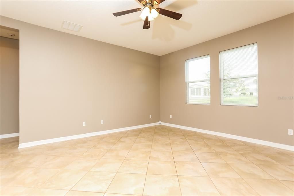 For Rent: $1,825 (3 beds, 2 baths, 1489 Square Feet)