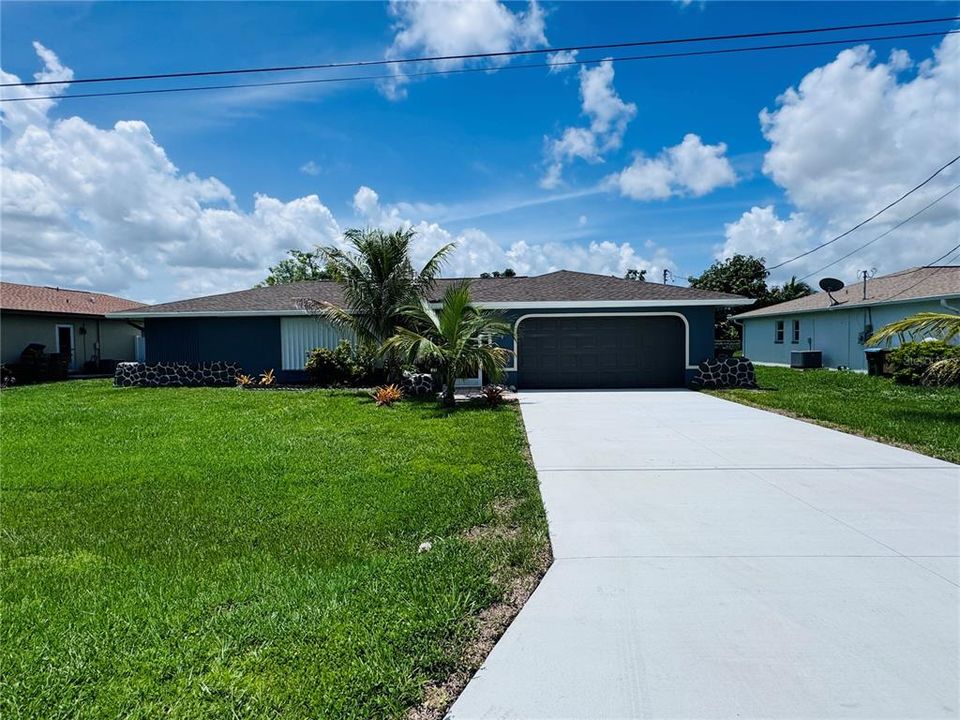 Active With Contract: $369,900 (4 beds, 2 baths, 2025 Square Feet)