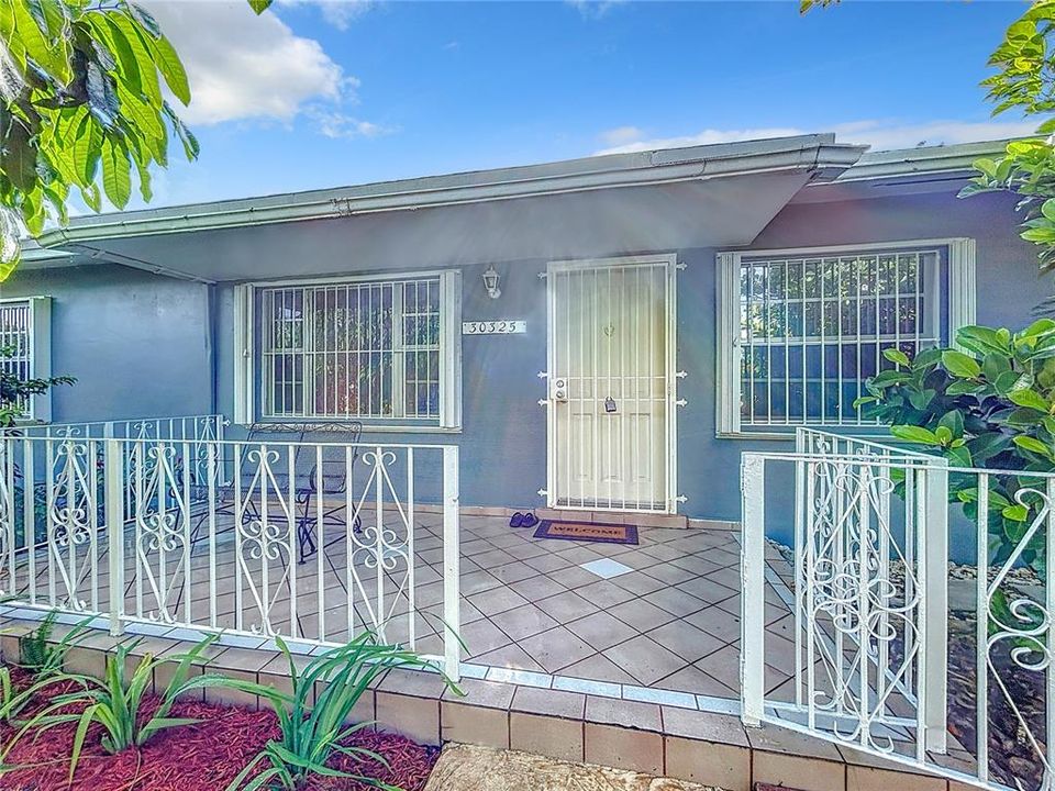 Recently Sold: $525,000 (3 beds, 2 baths, 1822 Square Feet)