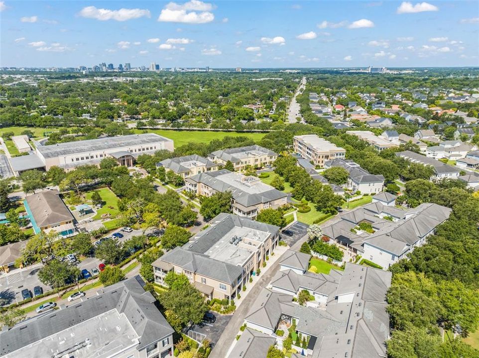 For Sale: $499,000 (2 beds, 2 baths, 1310 Square Feet)