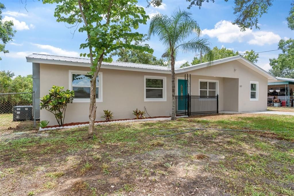 For Sale: $249,900 (4 beds, 2 baths, 1536 Square Feet)