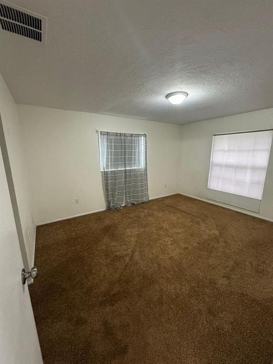 For Rent: $2,000 (2 beds, 2 baths, 1131 Square Feet)