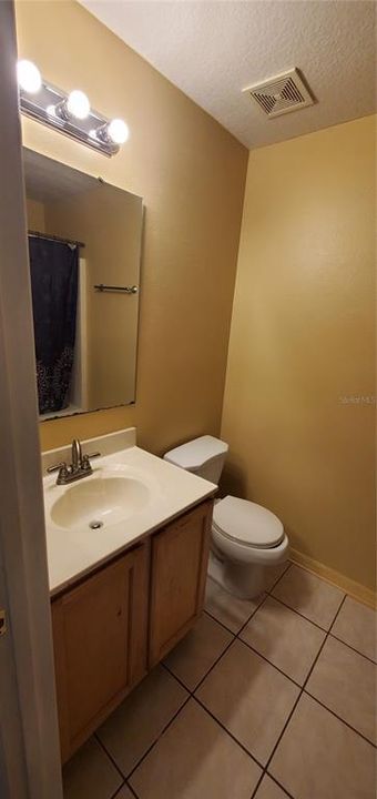 For Rent: $1,600 (3 beds, 2 baths, 1648 Square Feet)