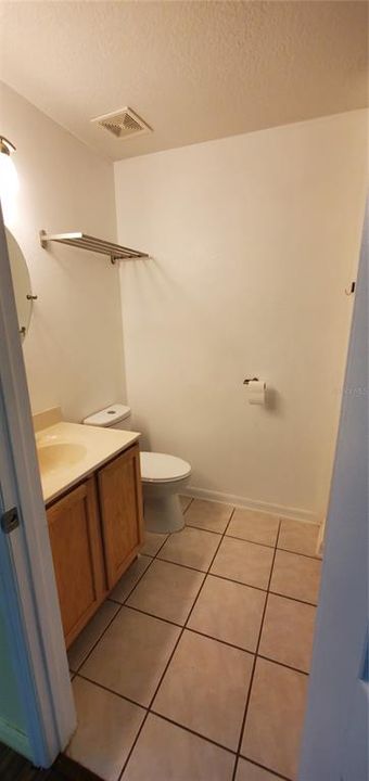 For Rent: $1,600 (3 beds, 2 baths, 1648 Square Feet)