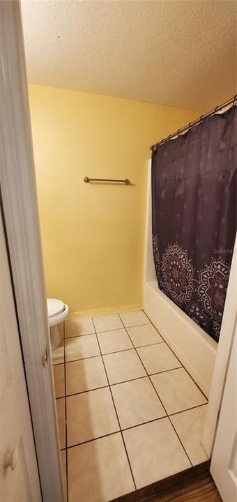 For Rent: $1,600 (3 beds, 2 baths, 1648 Square Feet)