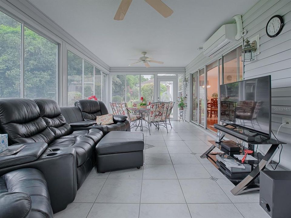 GORGEOUS TILED FLOORING IN THIS LANAI