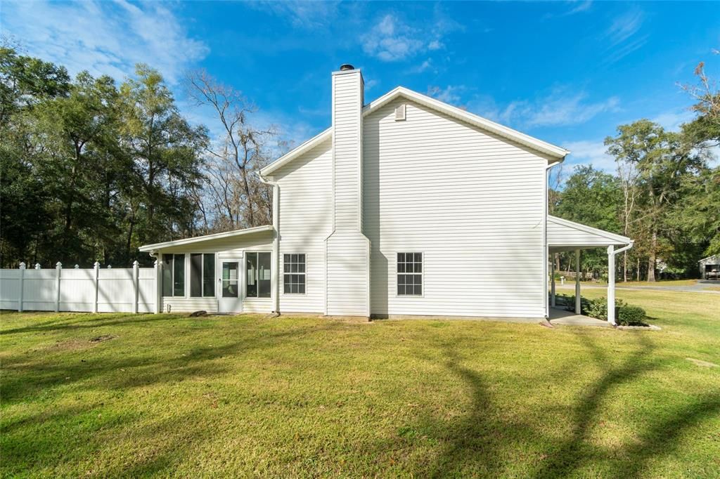 Active With Contract: $420,000 (4 beds, 2 baths, 2207 Square Feet)