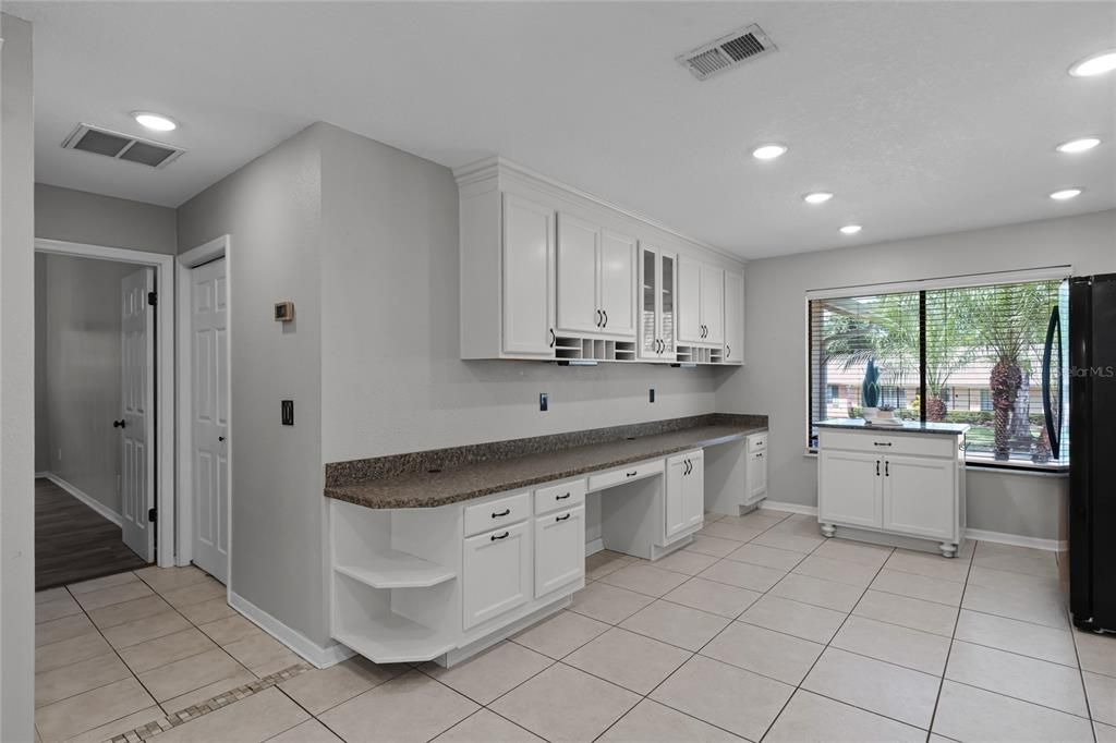 Active With Contract: $599,000 (4 beds, 2 baths, 2486 Square Feet)