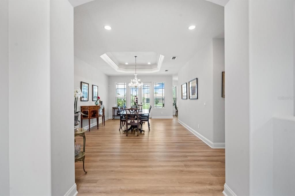 Active With Contract: $999,000 (3 beds, 2 baths, 2895 Square Feet)