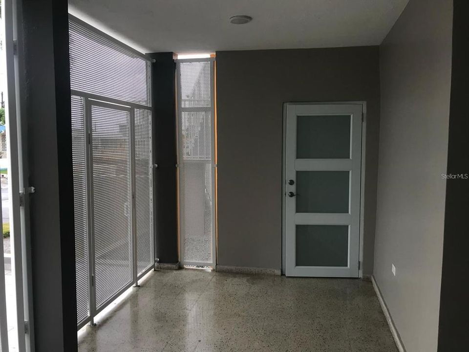 Activo con contrato: $275,000 (0 camas, 0 baños, 2500 Pies cuadrados)