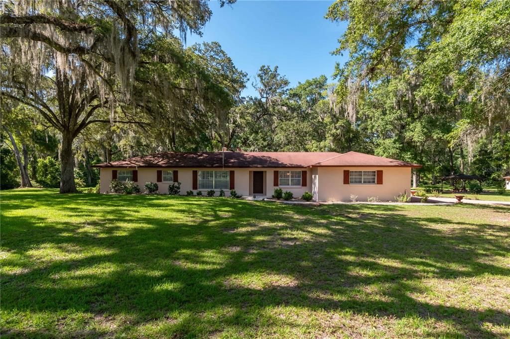 Active With Contract: $495,000 (3 beds, 2 baths, 1953 Square Feet)