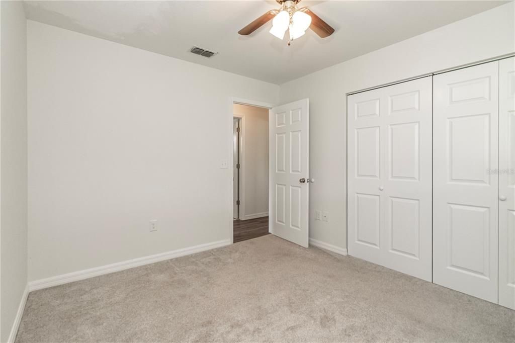 Active With Contract: $174,900 (2 beds, 2 baths, 960 Square Feet)