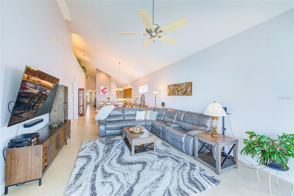 Living Room with Vaulted Ceilings/Open Concept