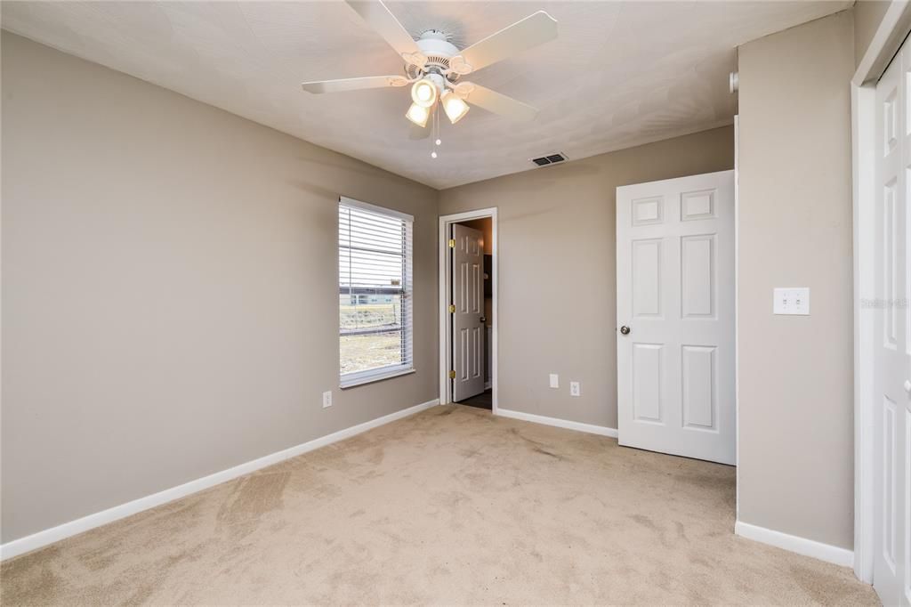 For Rent: $1,933 (3 beds, 2 baths, 1248 Square Feet)