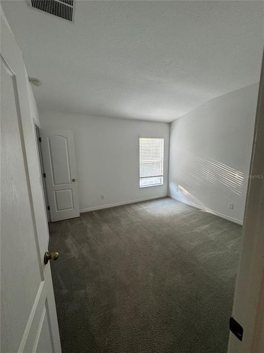 For Rent: $2,000 (3 beds, 2 baths, 1390 Square Feet)