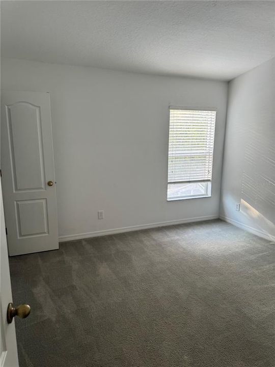 For Rent: $2,000 (3 beds, 2 baths, 1390 Square Feet)