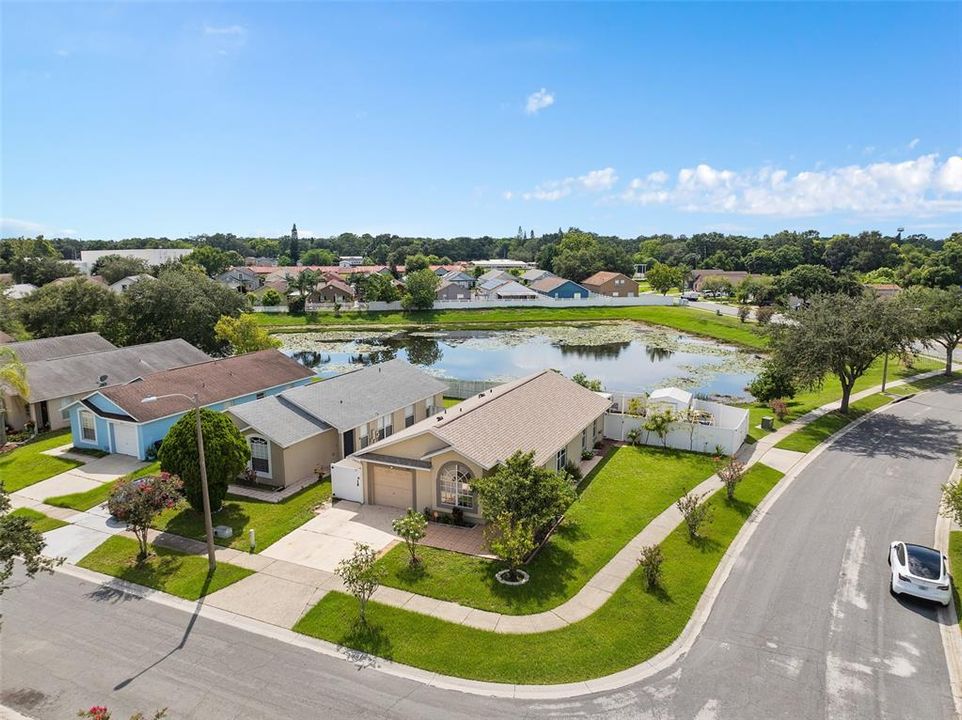 Active With Contract: $340,000 (4 beds, 3 baths, 1177 Square Feet)