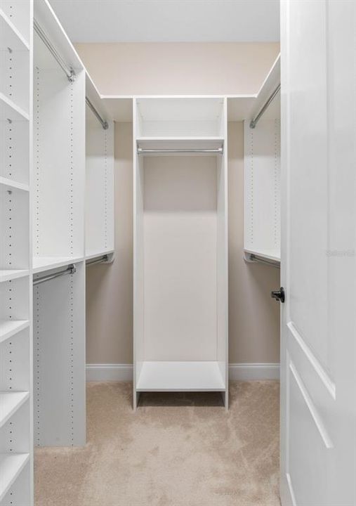 Walk in closet