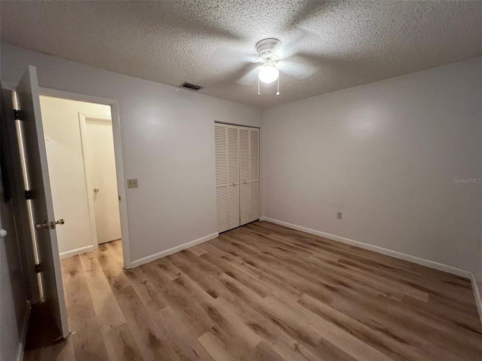 For Rent: $1,400 (2 beds, 1 baths, 796 Square Feet)