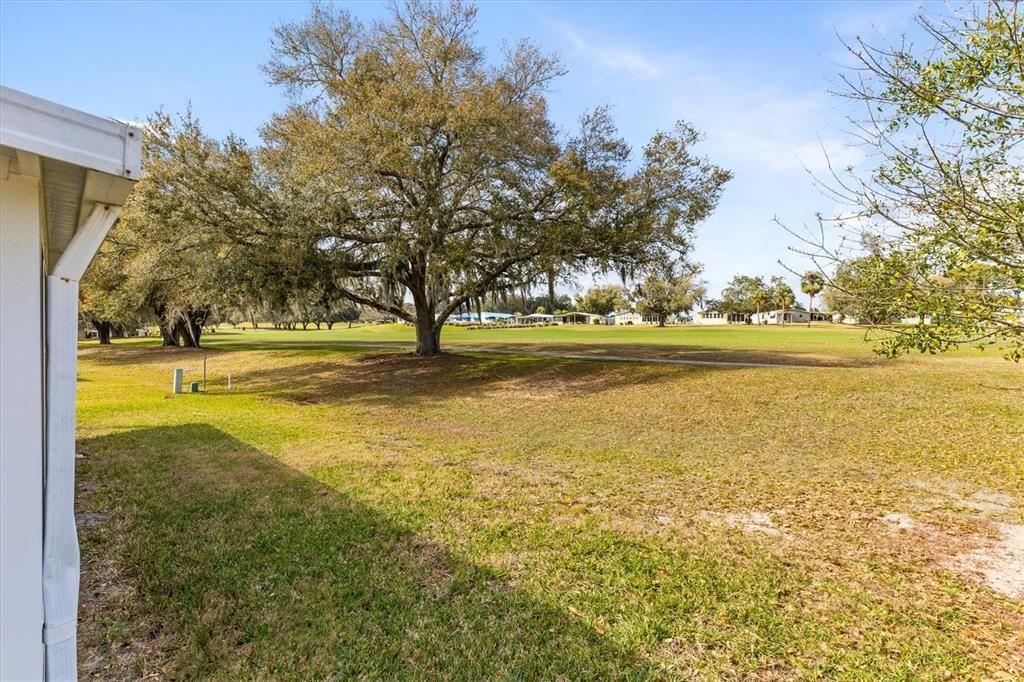 Active With Contract: $332,900 (2 beds, 2 baths, 1248 Square Feet)