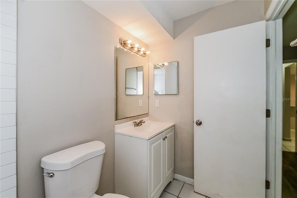 For Rent: $2,085 (3 beds, 2 baths, 1377 Square Feet)