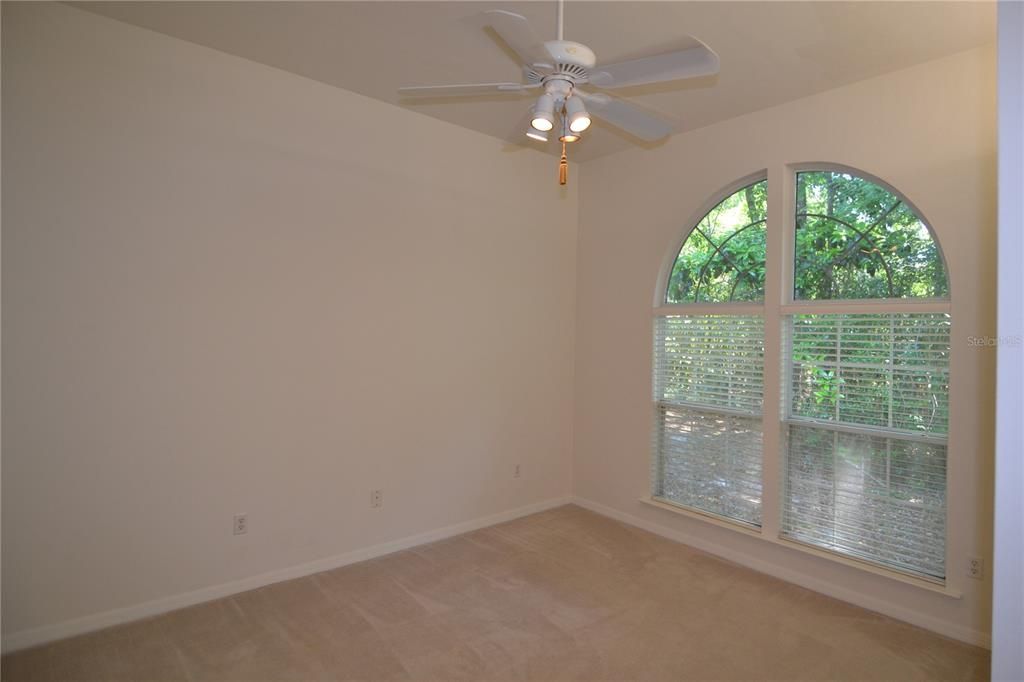 For Rent: $3,000 (3 beds, 2 baths, 1752 Square Feet)