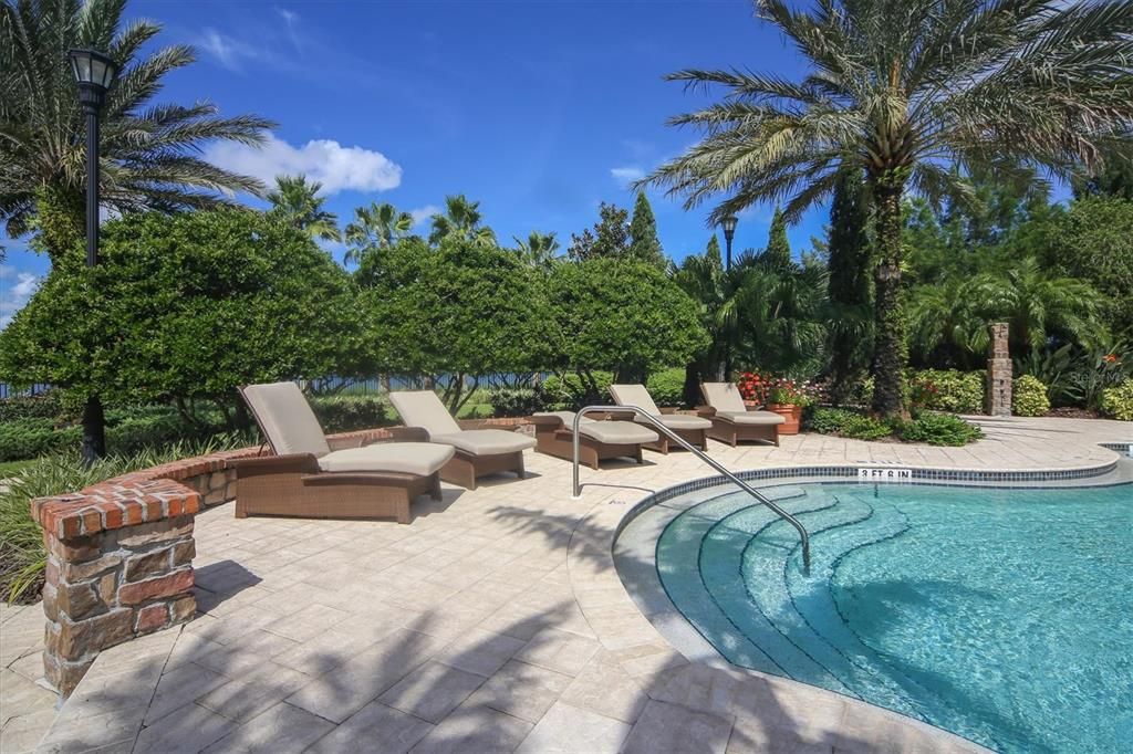 Active With Contract: $3,500,000 (4 beds, 4 baths, 3938 Square Feet)