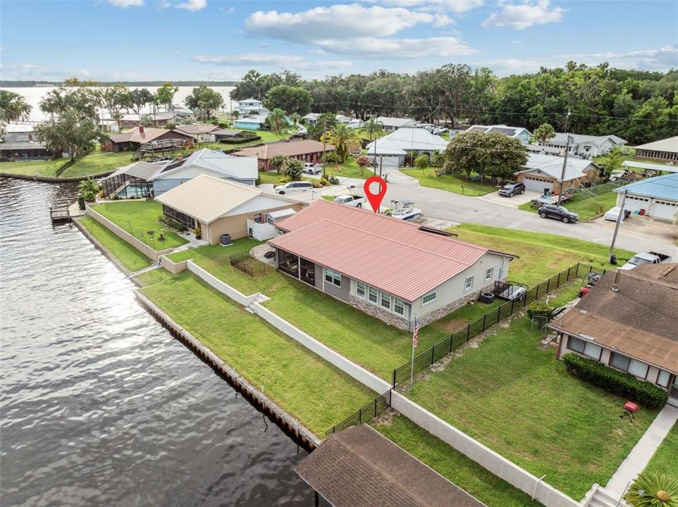 For Sale: $479,999 (3 beds, 2 baths, 2129 Square Feet)