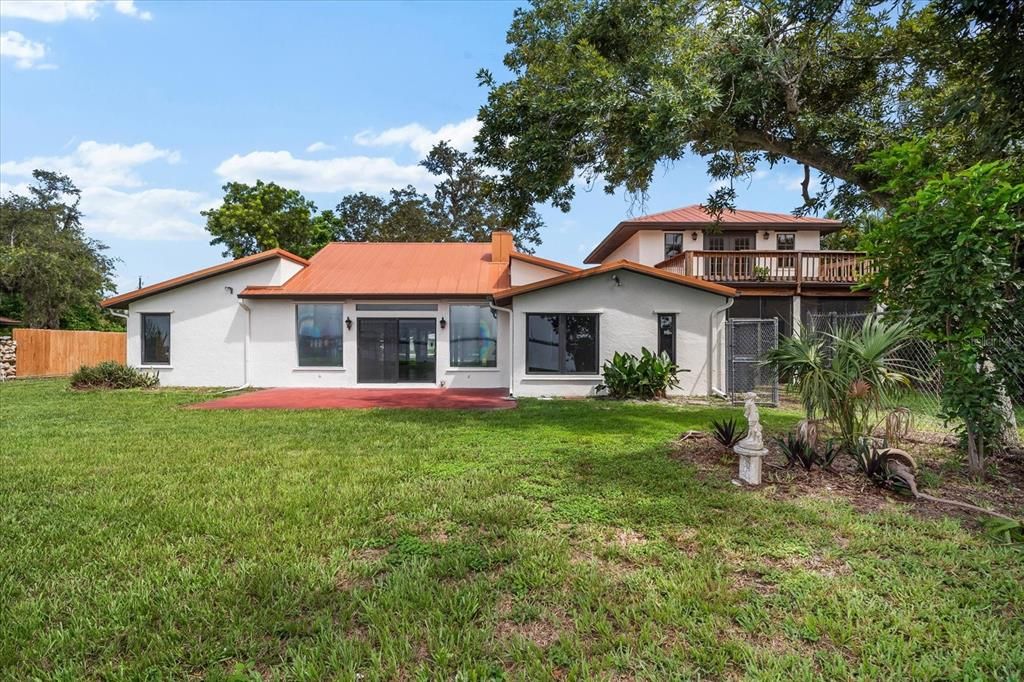 For Sale: $1,150,000 (3 beds, 2 baths, 2900 Square Feet)