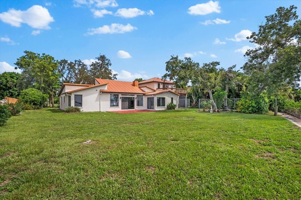 For Sale: $1,150,000 (3 beds, 2 baths, 2900 Square Feet)