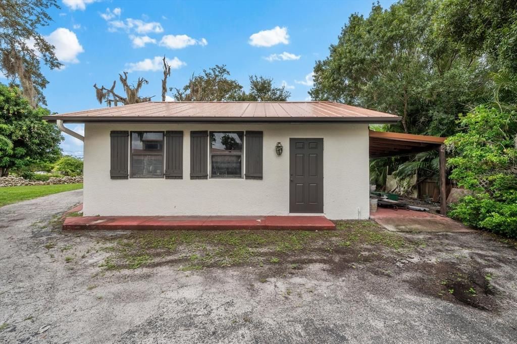 For Sale: $1,150,000 (3 beds, 2 baths, 2900 Square Feet)