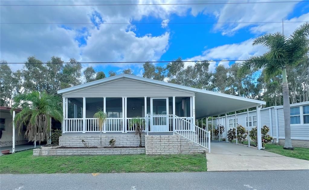 Front of 2003 Palm Harbor Manufactured Home