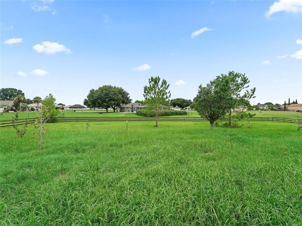 Active With Contract: $454,900 (3 beds, 2 baths, 2120 Square Feet)