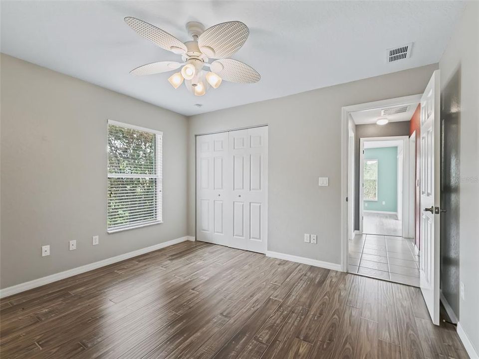 Active With Contract: $454,900 (3 beds, 2 baths, 2120 Square Feet)