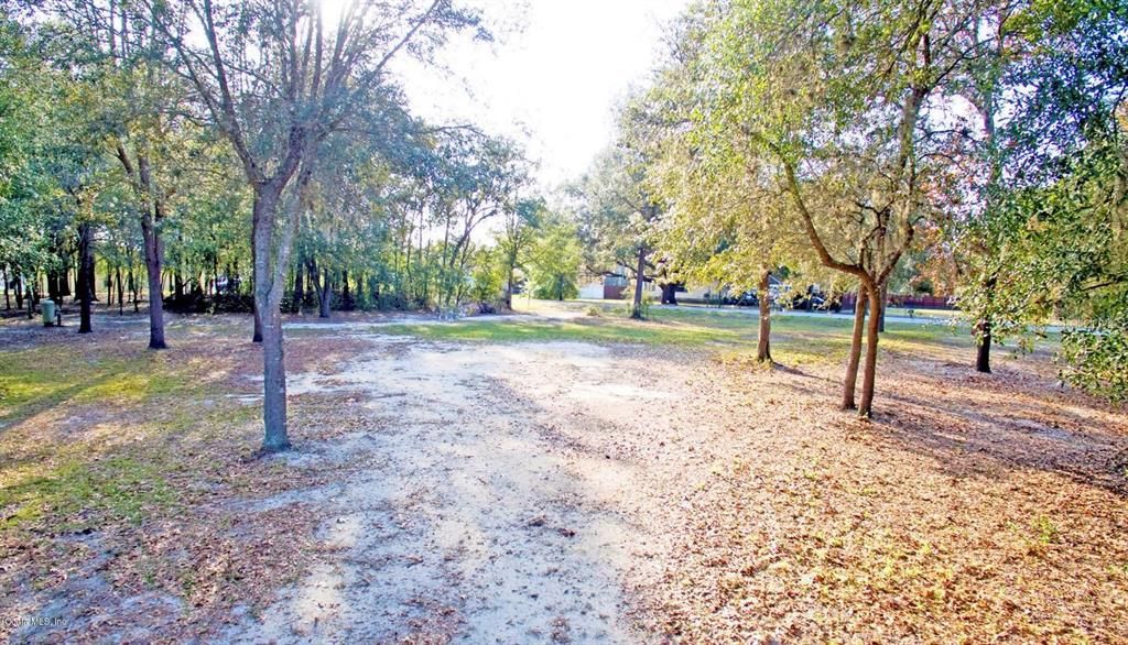 En Venta: $80,000 (0.44 acres)