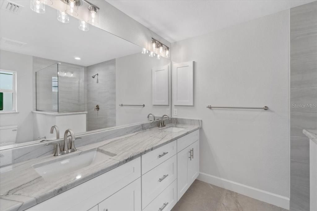 Active With Contract: $349,000 (3 beds, 2 baths, 1640 Square Feet)