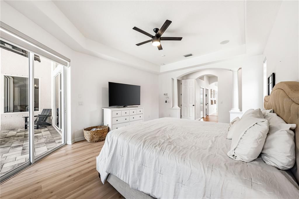 Active With Contract: $760,000 (4 beds, 3 baths, 3011 Square Feet)