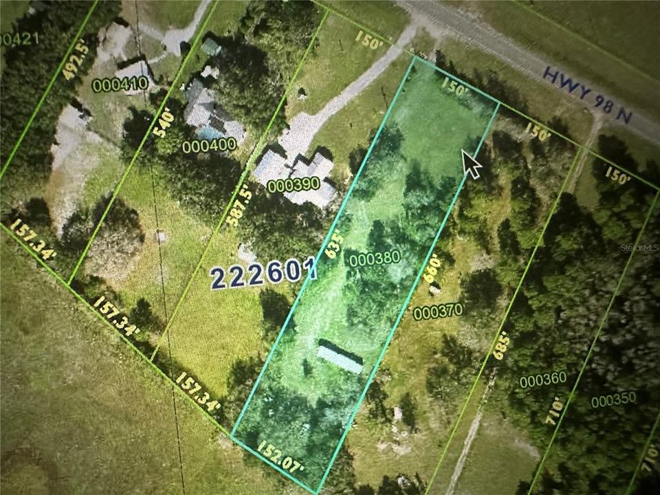 На продажу: $199,999 (2.32 acres)