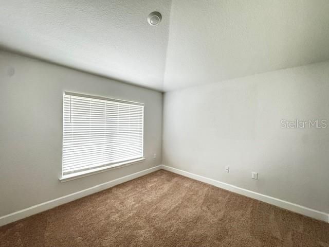 For Rent: $2,295 (3 beds, 2 baths, 1490 Square Feet)