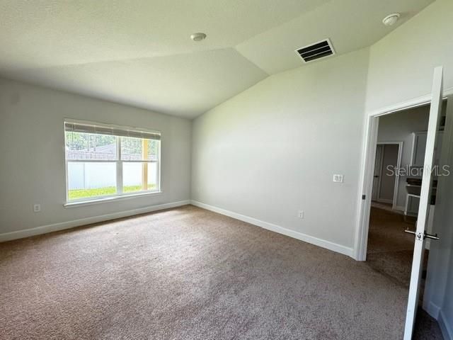 For Rent: $2,295 (3 beds, 2 baths, 1490 Square Feet)