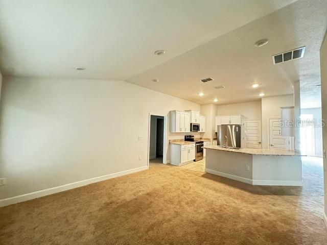 For Rent: $2,295 (3 beds, 2 baths, 1490 Square Feet)