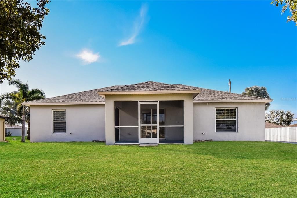 Active With Contract: $1,790 (3 beds, 2 baths, 1332 Square Feet)