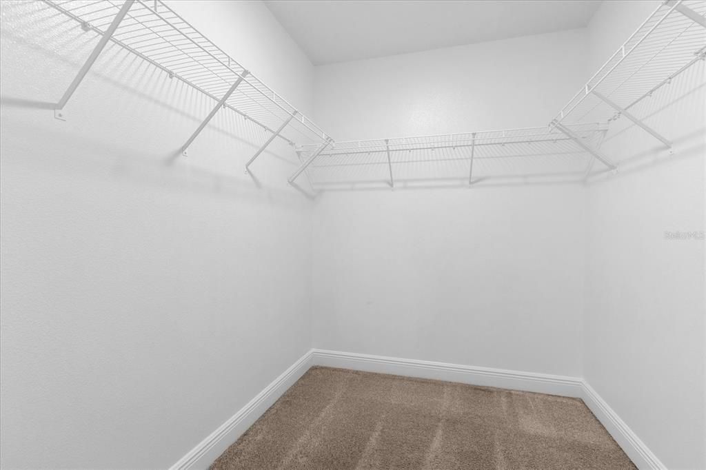 Primary - walk-in closet