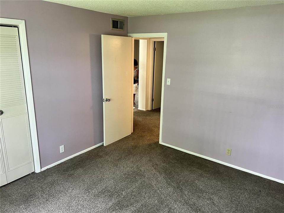 For Sale: $109,950 (2 beds, 2 baths, 1030 Square Feet)