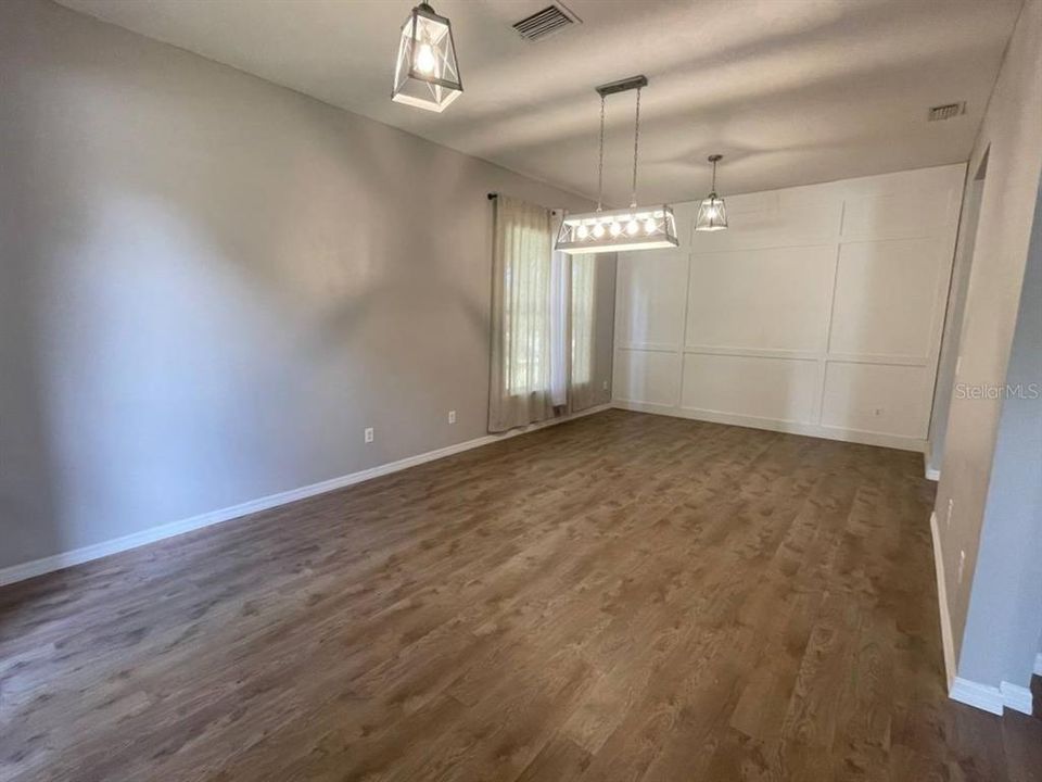 For Rent: $2,800 (4 beds, 3 baths, 2750 Square Feet)